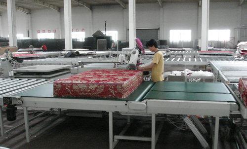 automatic mattress tape edge machine fitted in the pipeline