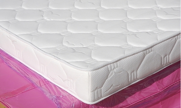 mattress-with-un-overlocked-mattress-border.jpg