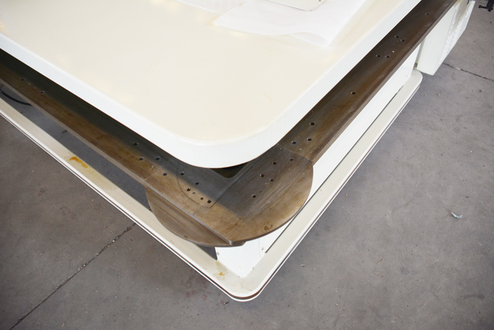 FB6 tape edge machine with precision guide track 2