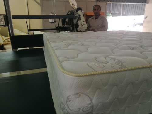 Oman-customer-use-the-machine-to-make-very-good-mattress.jpg