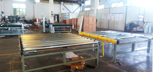 mattress conveyor table